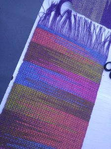 tissage saori, cours de tissage à ADN Laine, en Bourgogne du Sud