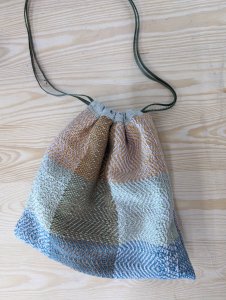 Atelier couture pour enfant à ADN Laine 71220 Pressy-sous-Dondin à 20 minutes de Cluny et de Charolles 