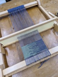 cours de tissage à ADN Laine, 71220 pressy sous dondin, en Bourgogne du Sud